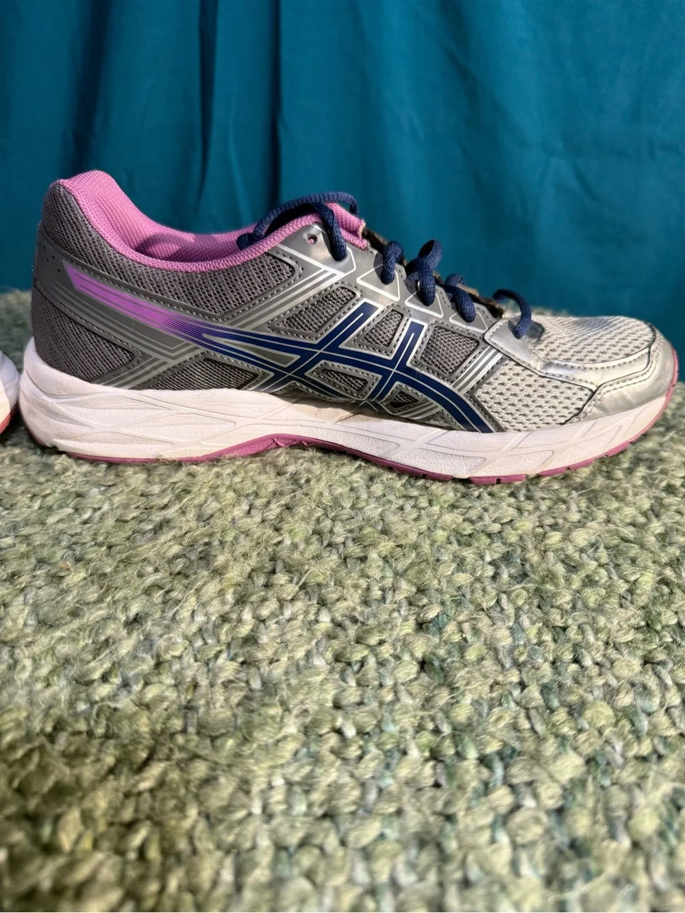 ASICS Women's Gray and Pink Athletic Running Shoes